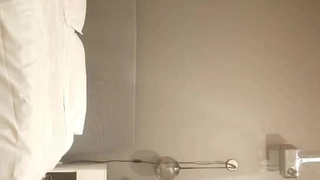 美女脱衣服游戏