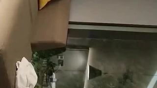 大奶黑丝炮友穿着红色高跟操
