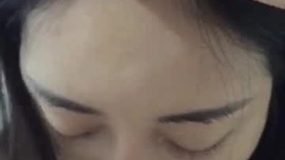 网红妹可爱的小胖丁新作-口红淫穴口红道具插浪穴淫水呻吟
