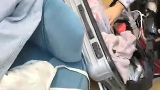 大奶子和大鸡巴:少女被继父操
